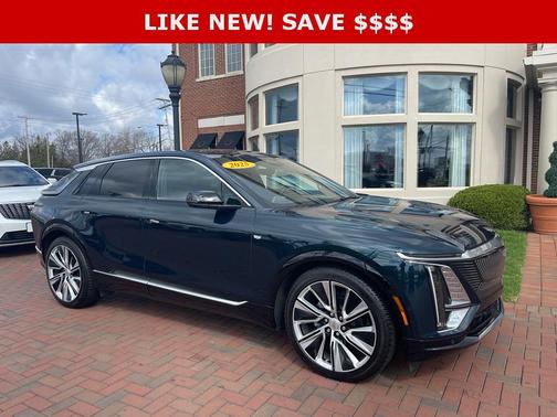 Emerald 2025 Cadillac LYRIQ Luxury