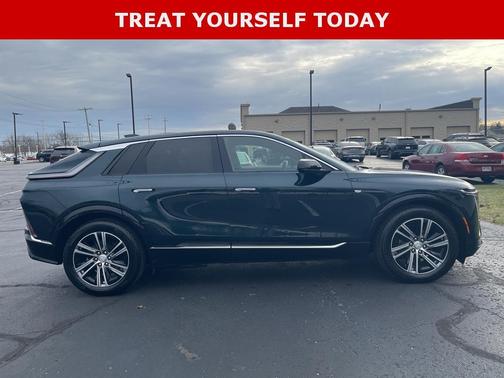 2024 Cadillac LYRIQ Luxury