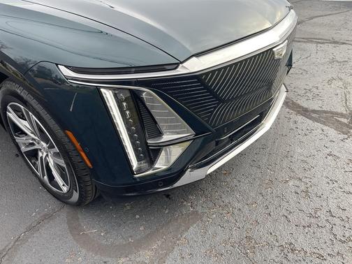 2024 Cadillac LYRIQ Luxury