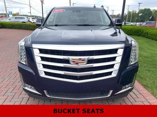 2018 Cadillac Escalade Luxury