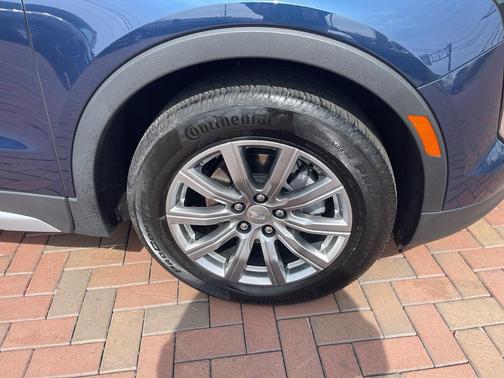 Twilight Blue Metallic 2020 Cadillac XT4 Premium Luxury