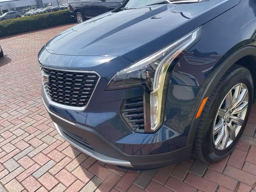 Twilight Blue Metallic 2020 Cadillac XT4 Premium Luxury