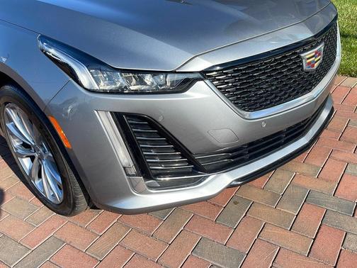 2023 Cadillac CT5 Premium Luxury AWD