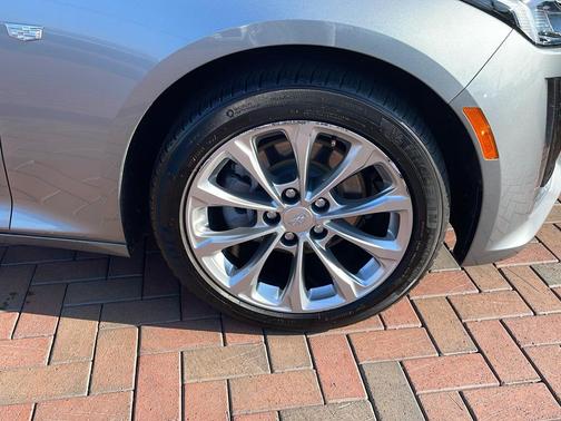 2023 Cadillac CT5 Premium Luxury AWD
