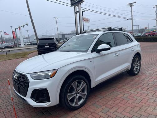 2025 Audi Q5 45 S line quattro Premium