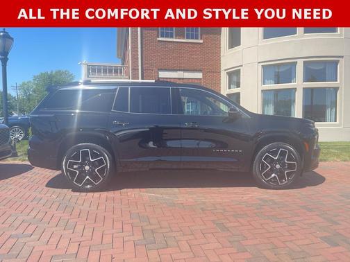 Mosaic Black Metallic 2025 Chevrolet Traverse High Country