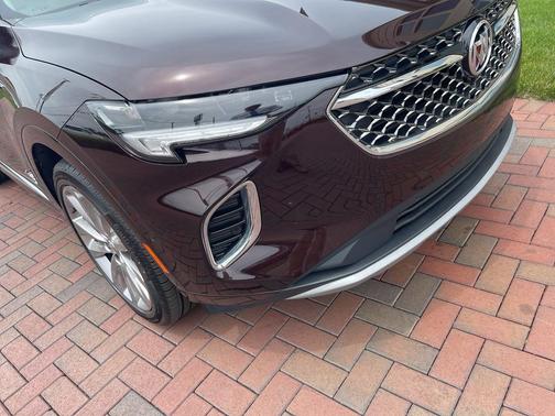 Rich Garnet Metallic 2023 Buick Envision Avenir