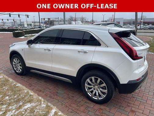 2023 Cadillac XT4 Premium Luxury