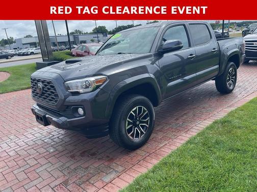 2022 Toyota Tacoma TRD Sport