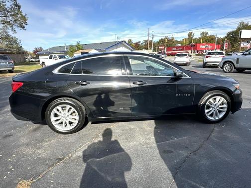 2017 Chevrolet Malibu 1LT