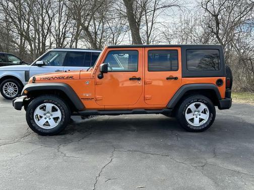2012 Jeep Wrangler Unlimited Sahara