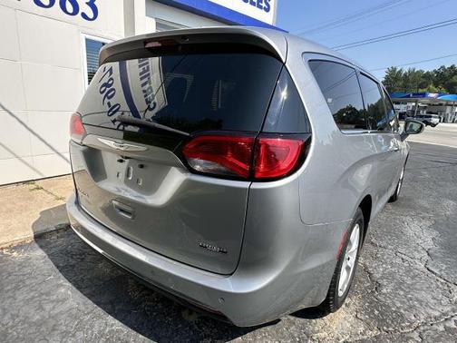 2018 Chrysler Pacifica Touring Plus