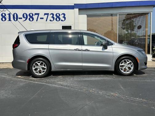 2018 Chrysler Pacifica Touring Plus