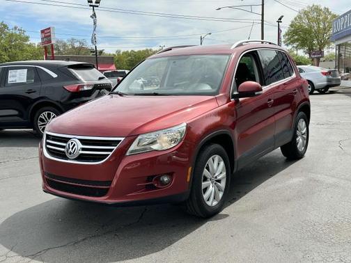 2011 Volkswagen Tiguan SE