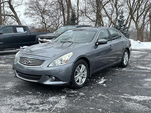 2013 INFINITI G37x Base