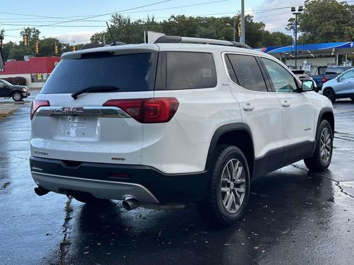 2018 GMC Acadia SLE-2