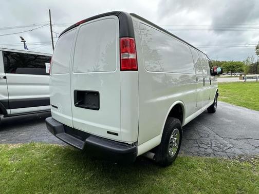 2020 Chevrolet Express 2500 RWD 2500 Extended Wheelbase WT