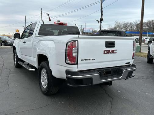 2015 GMC Canyon Base