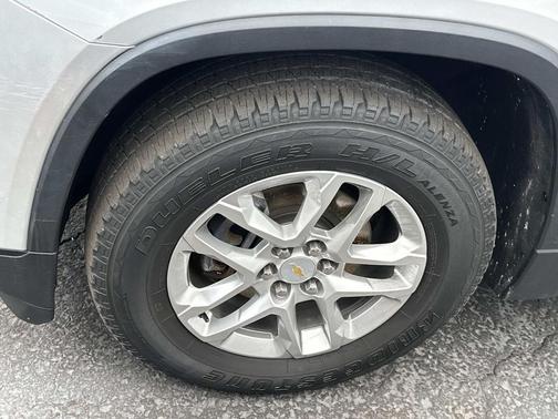 2018 Chevrolet Traverse LS