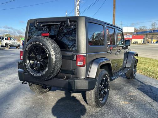 2018 Jeep Wrangler JK Unlimited Sahara