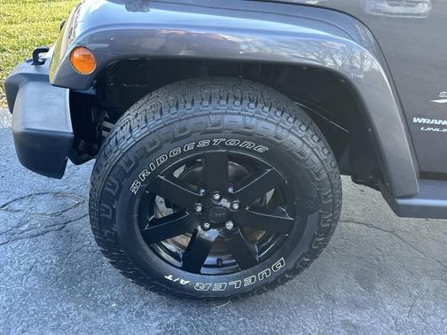 2018 Jeep Wrangler JK Unlimited Sahara