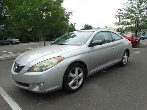 2004 Toyota Camry Solara SE