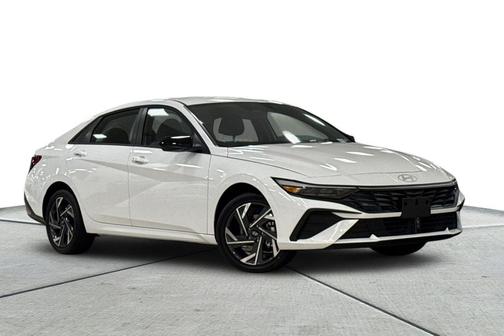 2025 Hyundai ELANTRA HEV SEL Sport