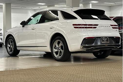 2026 Genesis GV70 2.5T