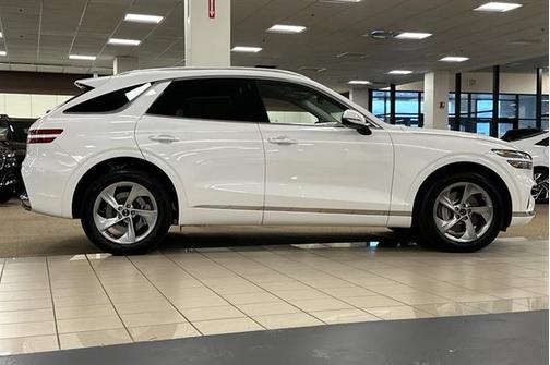 2026 Genesis GV70 2.5T
