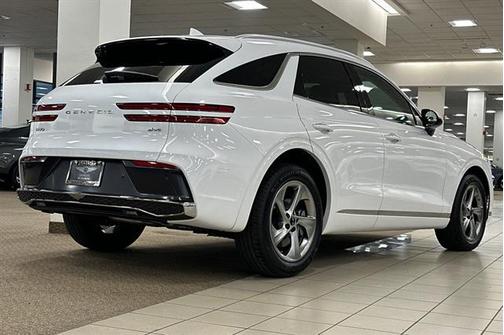 2026 Genesis GV70 2.5T