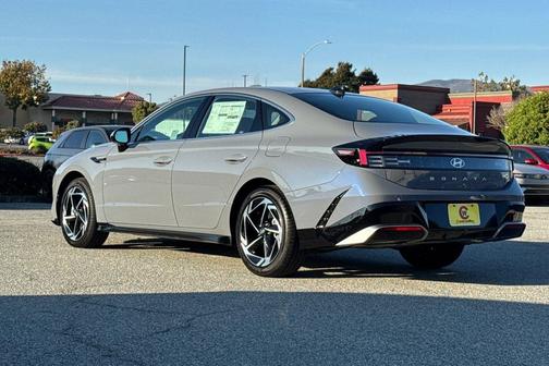 2026 Hyundai SONATA SEL