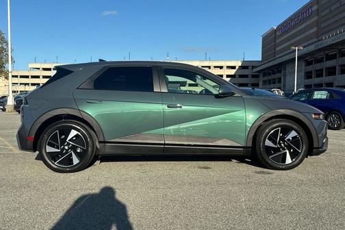 2026 Hyundai IONIQ 5 SEL