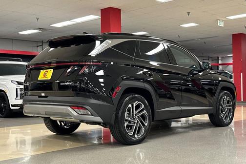 2025 Hyundai TUCSON Hybrid Limited