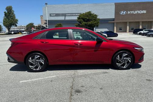 2025 Hyundai ELANTRA Sport