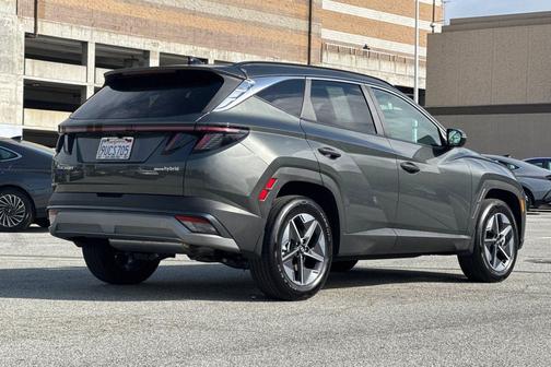 2025 Hyundai TUCSON Hybrid SEL Convenience