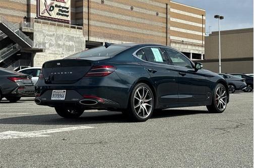 2025 Genesis G70 2.5T RWD