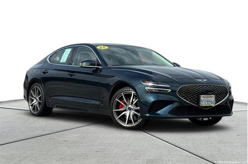 2025 Genesis G70 2.5T RWD
