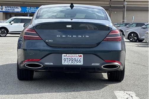 2025 Genesis G70 2.5T RWD