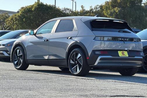 2026 Hyundai IONIQ 5 SEL