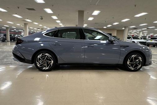 2026 Hyundai SONATA SEL