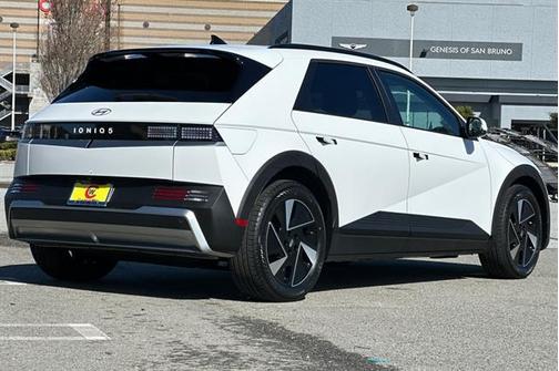 2025 Hyundai IONIQ 5 SEL