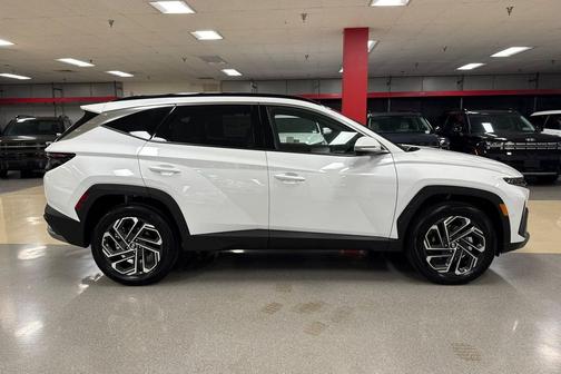 2025 Hyundai TUCSON Hybrid Limited