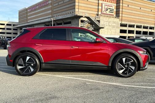 2026 Hyundai IONIQ 5 SEL