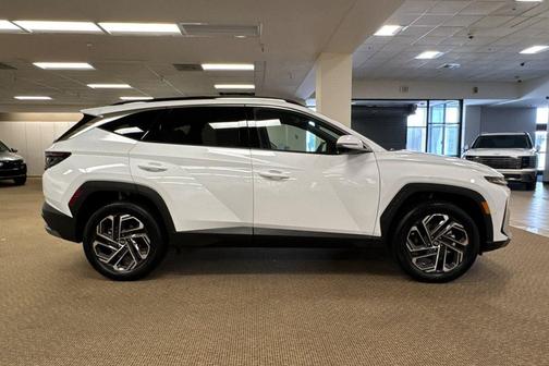 2025 Hyundai TUCSON Hybrid Limited