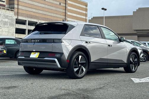 2026 Hyundai IONIQ 5 SEL