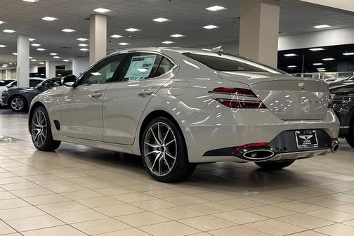 2026 Genesis G70 2.5T RWD