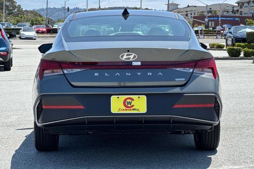 2025 Hyundai ELANTRA HEV Blue