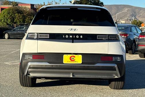 2026 Hyundai IONIQ 5 SEL