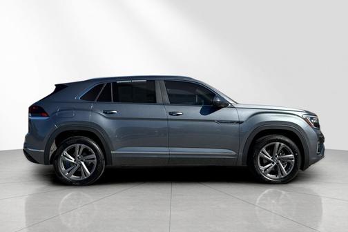2024 Volkswagen Atlas Cross Sport 2.0T SEL