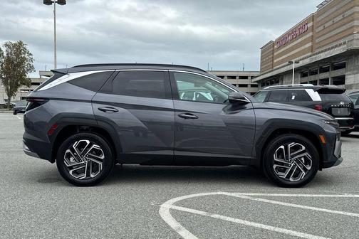 2025 Hyundai TUCSON Hybrid Limited